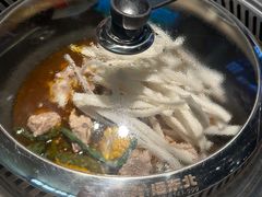 -遇东北林区铁锅炖(南开店)