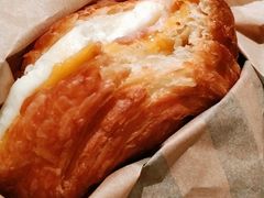 -星巴克(广州淘金路店)