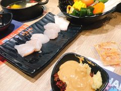 -呷哺呷哺(新世界百货望京店)