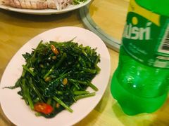 -拉威海鲜市场