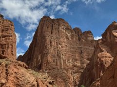 -天山神秘大峡谷