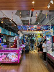 -探奇乐园蹦床公园(日月广场店)