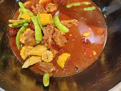 -袁小二大东北铁锅炖(吉祥村总部)