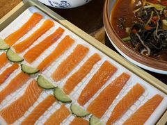 -壹湖两岸·鱼鲜山里菜(东江湖店)