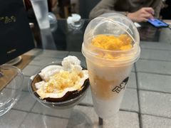 -喜茶(深圳万象城黑金店)