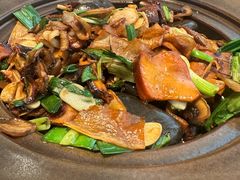 -云海肴·汽锅鸡·云南菜(浦江欢乐颂店)