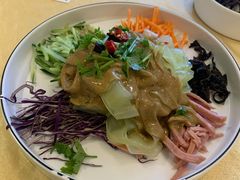 五彩拉皮-大眼锅贴水饺(河东店)