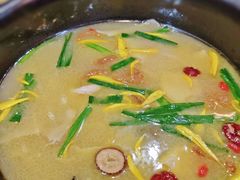 -桥香园过桥米线(国贸店)