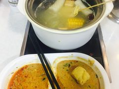 -百品聚旋转火锅(万德庄店)