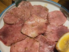 -炼火烤肉店