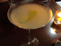 -Whisper Bar 