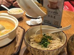 -乐忻皇朝(上海中心大厦店)