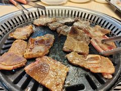 -汉城韩国烧烤火锅(官也街店)