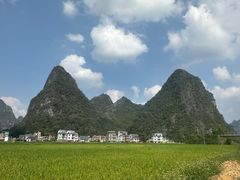 -钟山水墨田园