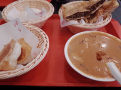 -方中山胡辣汤(成都首店)