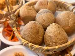 -包整·丝娃娃(一览甲秀楼风景店)