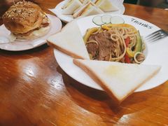 -Thanks美式餐厅(汉堡咖啡店)