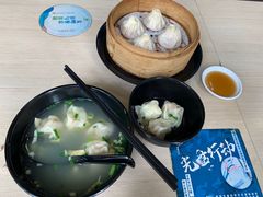 蟹粉小笼-王家沙点心店(万航渡路店)