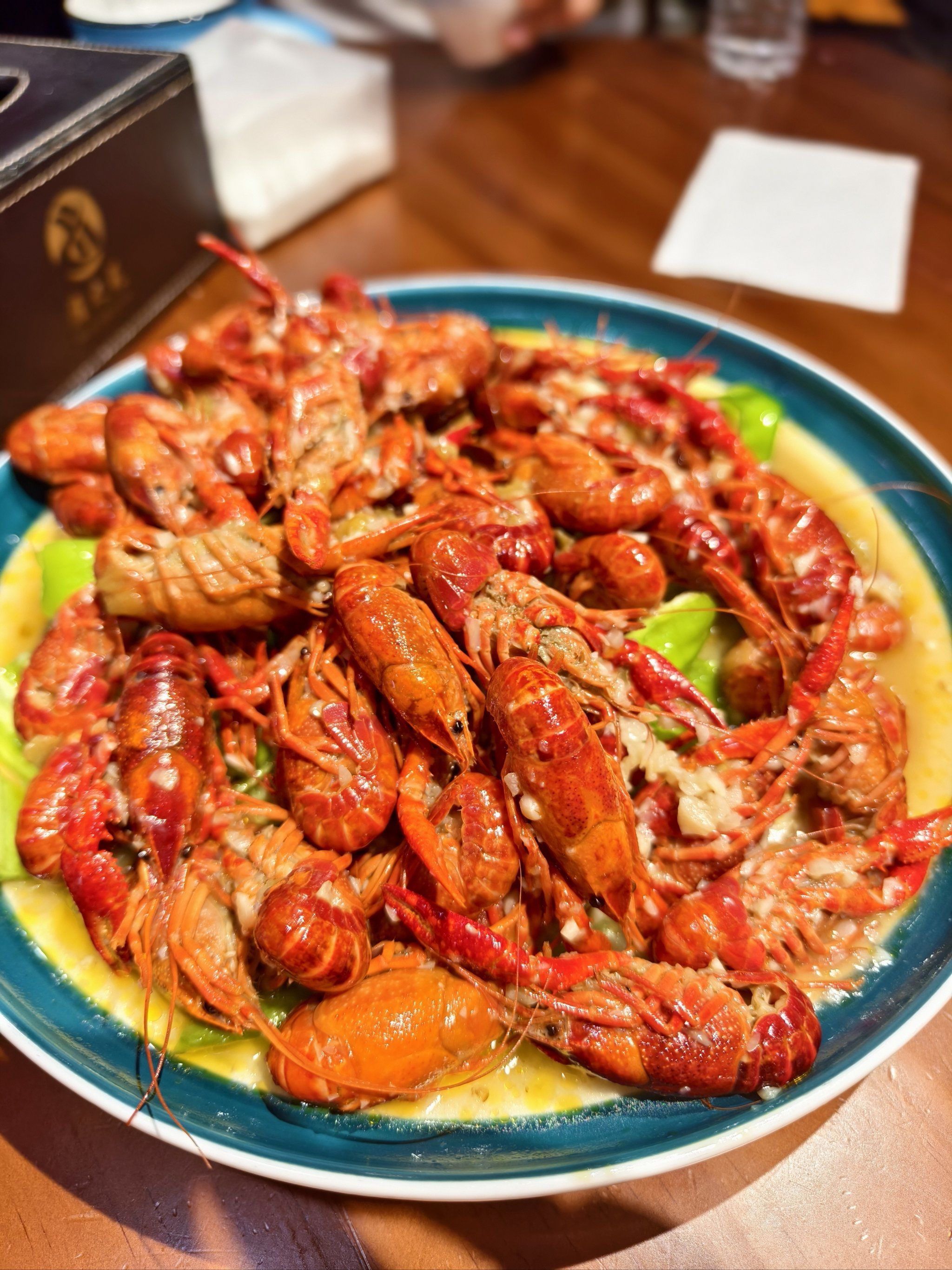 9.9元两斤小龙虾你敢信