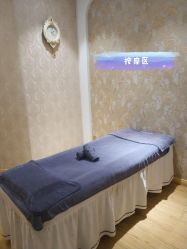 -蓝丝带催乳产后恢复中心(常熟万达店)