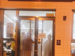 门面-新新湘菜馆(新中街二条店)