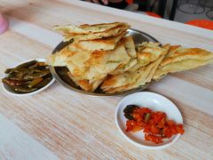 -葱油饼母鸡汤(中央华府店)