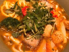 黄金脆皮猪五花面-陳八两面家(滨江天街店)