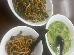 -三百碗宝应长鱼面(板仓街店)