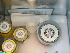 -燕庭·纯燕窝·甜品下午茶(南京西路店)