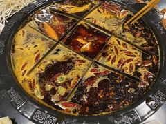-邓莽子老火锅(中兴路总店)
