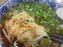 -陇上全荟兰州传统牛肉面(延吉路店)