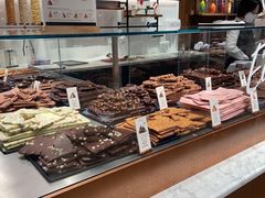 -Laderach 莱德拉(上海环贸iapm店)