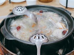 -濠轩阁特色生蚝火锅(水湾路店)