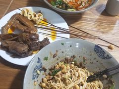 -丁丁猫重庆小面(徐州路店)