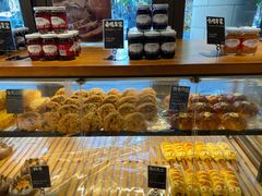 -Dough&Joe团憩(瑞虹天地月亮湾店)