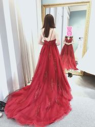 -Flora婚纱礼服定制租赁店