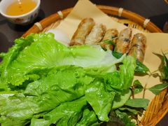 -大头虾越式风味餐厅(光明广场店)