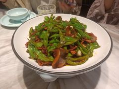 源湘小炒肉-云梦庭·剁椒鱼头(银泰中心in99店)
