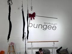 -Jumphai室内蹦极运动