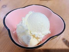 香草冰淇淋-董眼镜火锅(洪崖洞总店)