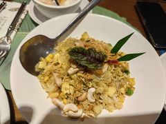 菠萝炒饭-帕蓝·暹罗料理(大学路店)