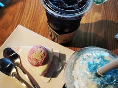 -蓝壁虎咖啡酒馆