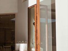 -Line 咖啡(石厦花园店)