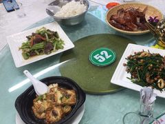 -岭下农庄·农家菜·野生大头鱼·公司团建(福永凤凰山店)