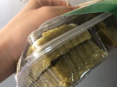-新月蛋糕西点专卖店(大麦街店)