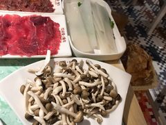 蘑菇-浪里寻·臻牛养生牛肉火锅(方圆荟店)