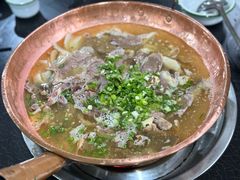 -朝伟清真铜瓢牛肉馆(三十年老·店)