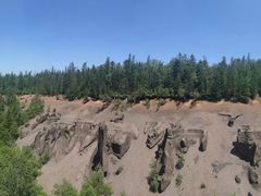 -峡谷浮石林景区