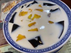 芋圆仙草红豆芒果-赵记传承·中国甜品(福州总店)