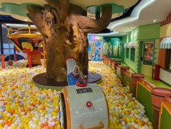 -MELAND CLUB亲子乐园•派对(虹桥万象城店)